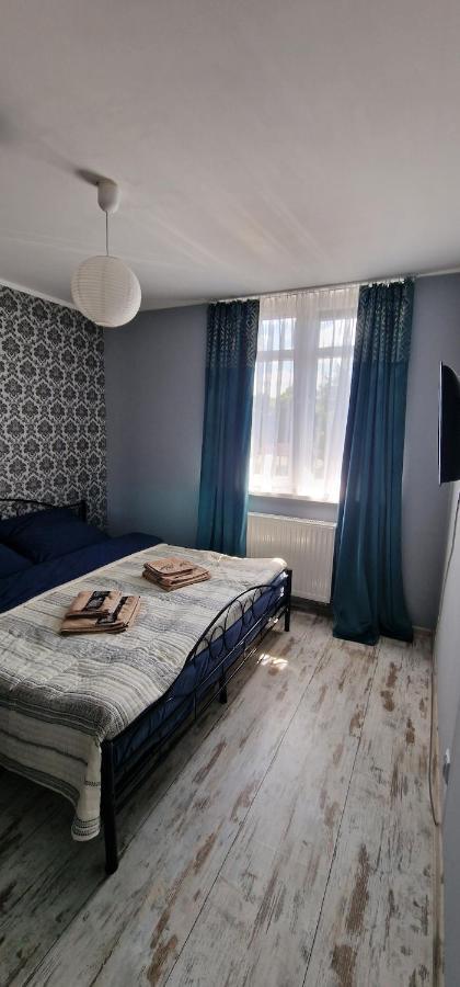 Leopard Apartment